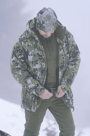 Blaser Shield Down Jacket men in Huntec camo